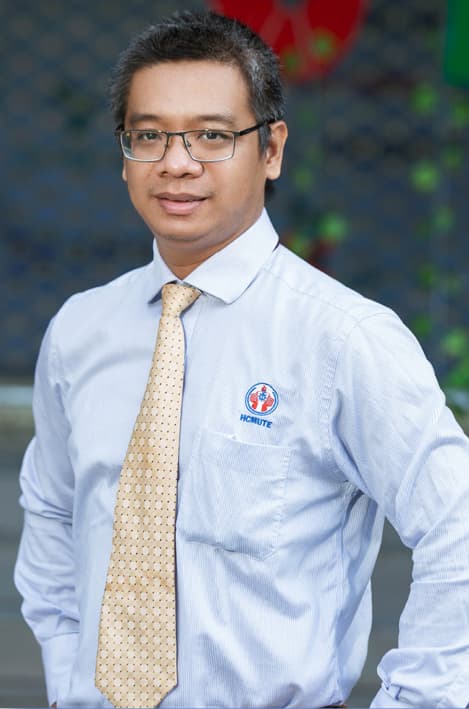 PGS. TS. Phạm Sơn Minh