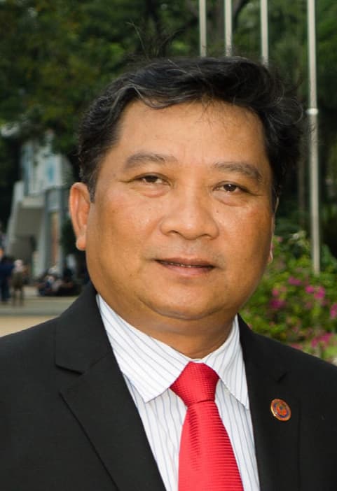 TS. Huỳnh Phước Sơn